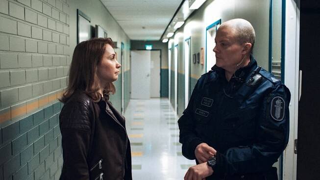 Roba - Kunniakoodi - Z filmu - Leena Pöysti, Kari Hietalahti