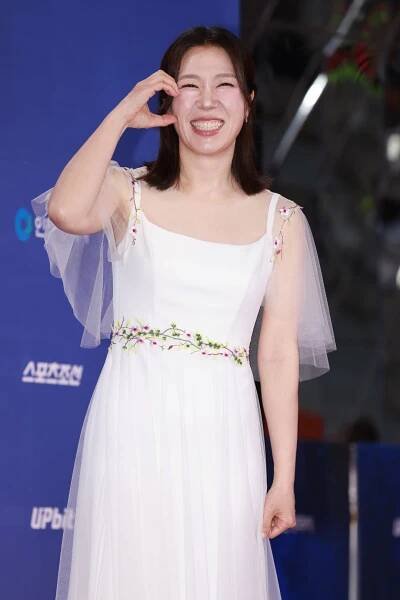 All The Highlights From The 2025 Blue Dragon Series Awards - Grazia Singapore