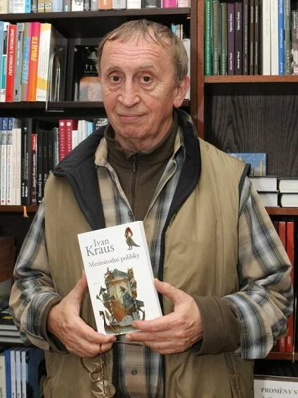 OBRAZEM: Ivan Kraus podepisoval v Brně své polibky