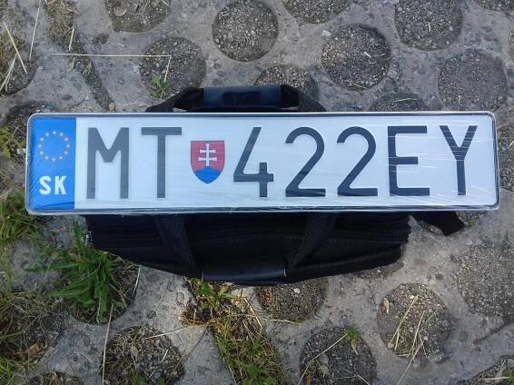 2008 Mercedes Benz W211 E280 3.0 V6 benzín 170 kW 300 Nm - Servisní knížka