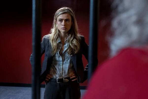 V zajetí mysli - Z filmu - Melissa Roxburgh