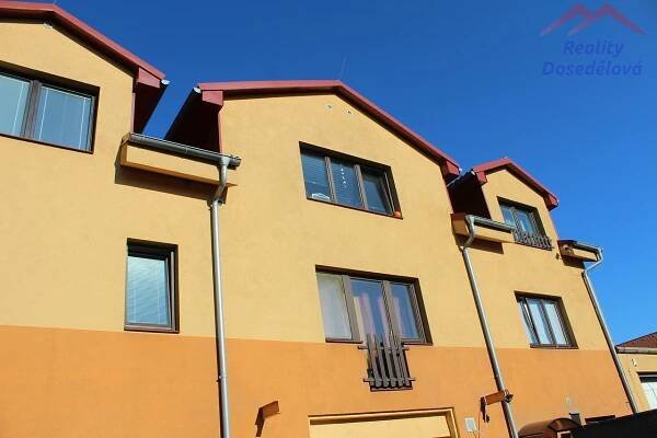 Pronájem bytu 1+1 23 m², Čsl. armády, Hostivice