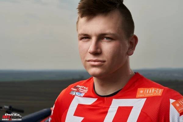 TEAMOVE FOTENIE 2022; FOTO JAN KASL – Osička MX Team