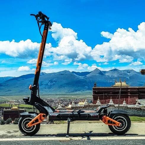 2025 Elektrický skútr Kukirin G3Pro 52V 2400W 65km/h Duální 10'' motor Maximální úhel sklonu terénu 35°