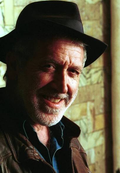 NETHERLANDS - MAY 03:  Photo of Gordon HASKELL; 3-5-2002 Amsterdam, Gordon Haskell  (Photo by Paul Bergen/Redferns)