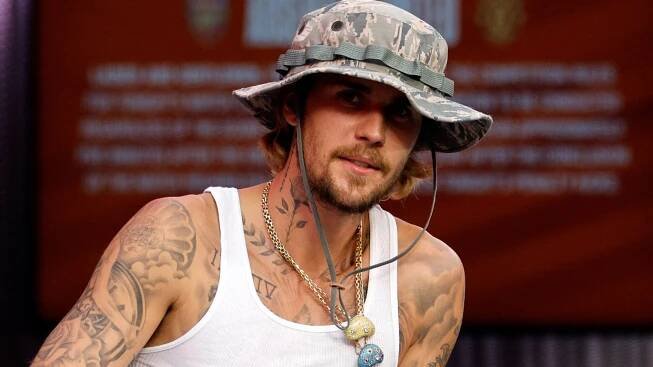Despite the Rumors, Justin Bieber's Vibe Shift Shows He's Tapped In
