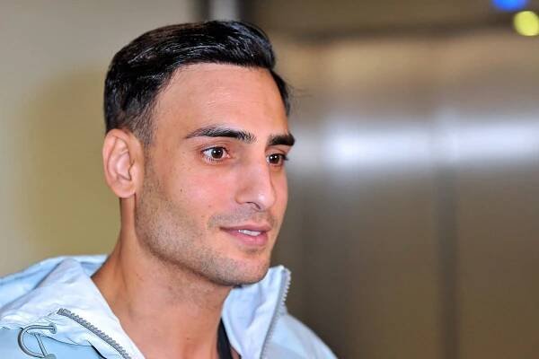 Timur Ülker: Er spielt seit 2018 die Rolle des Nihat Güney in der RTL-Serie GZSZ.