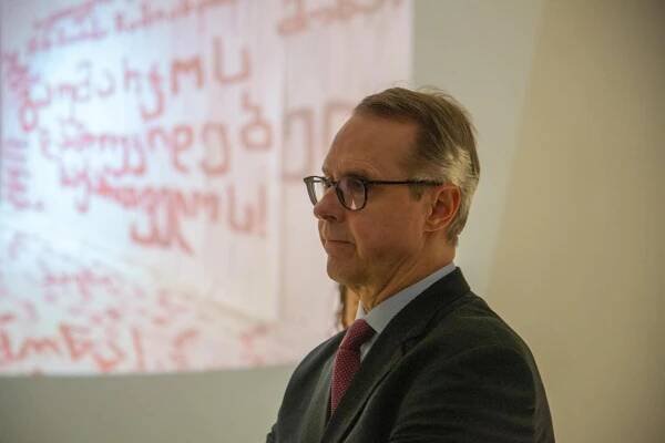 Authorities Study Leasing Deal Between Khazaradze Family and German Ambassador