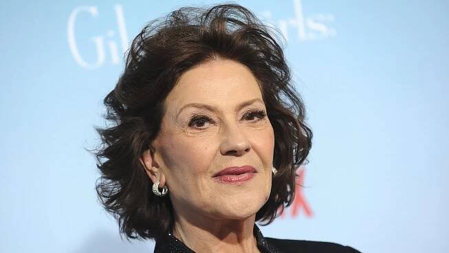 8-extraordinary-facts-about-kelly-bishop