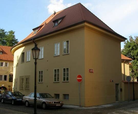 Měšťanský_dům_(Staré_Město),_Praha_1,_Haštalské_nám._7,_Staré_Město.JPG