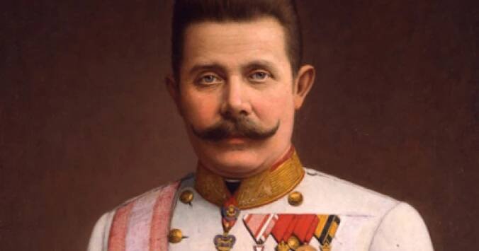 Tajně radil arcivévodovi Františku Ferdinandovi d'Este. A byl z toho průšvih