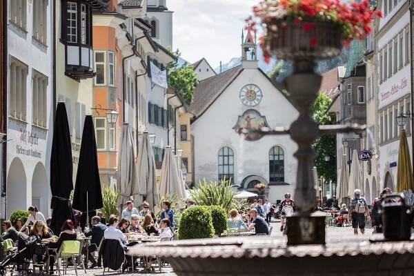 Feldkirch Marktgasse (c) Petra Rainer - Vorarlberg Tourismus.jpg