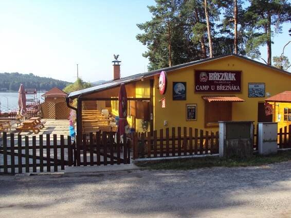 File:Camp pod Borným.JPG