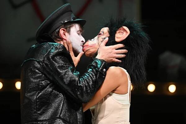 Cabaret (Divadlo Bez zábradlí) - ColosseumTicket | Vstupenky - online prodej | Divadlo, koncerty klasické hudby, muzikály