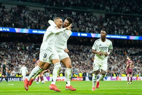 Mbappé hattrickem poslal Real Madrid do osmifinále Ligy mistrů - Minutové zprávy 