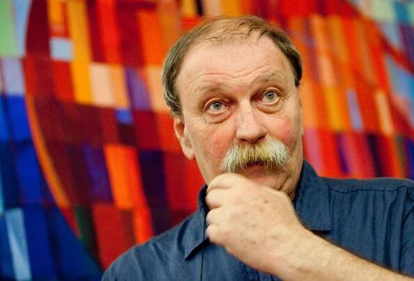 Zemřel režisér Vladimír Drha. Byl blízký přítel hvězdy seriálu Ulice