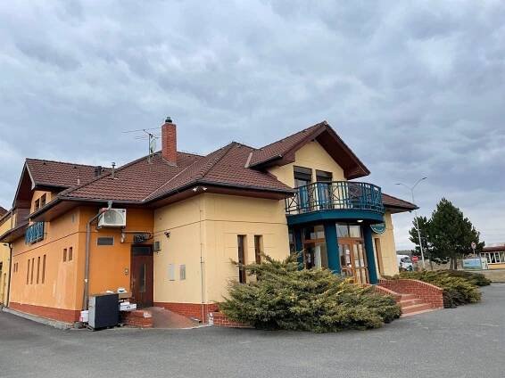 Restaurace a motorest u Příbrami hotel Ua Milín | Apetee