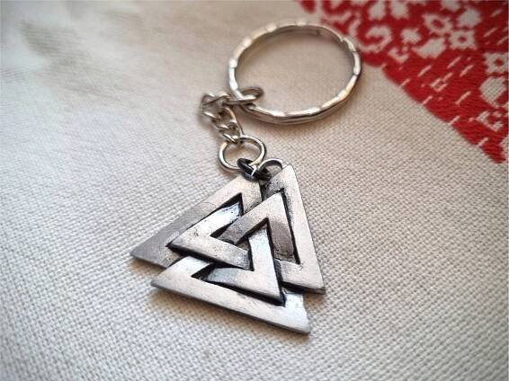 Valknut kľúčenka