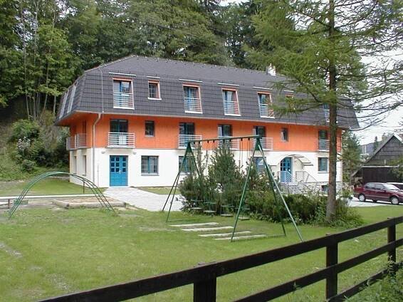 Penzion Pod Smrkem - Budova B Lipová-lázně Exteriér fotografie