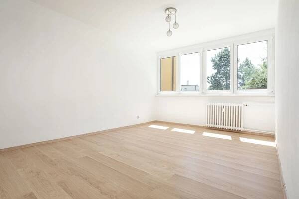 Pronájem bytu 1+1 35 m², Holasická, Opava, Moravskoslezský kraj