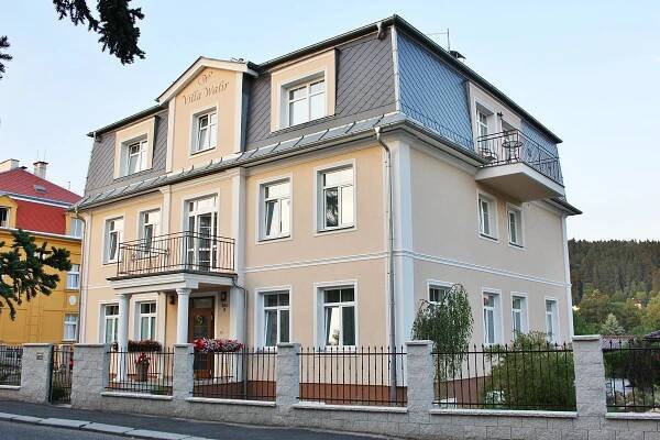 Balneo hotel Villa Walir