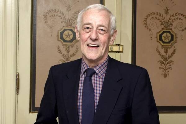 John Mahoney Portrait Session