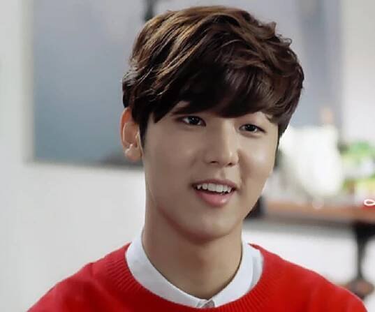 Kang Min-hyuk Biography - Facts, Childhood, Family & Achievements of South Korean Singer & Actor