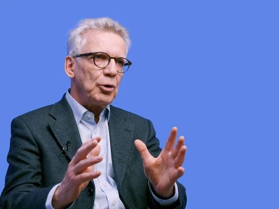 Ex-Verteidigungsminister Thomas de Maizière: "Menschen, die bereit sind, ihr Land tapfer zu verteidigen"
