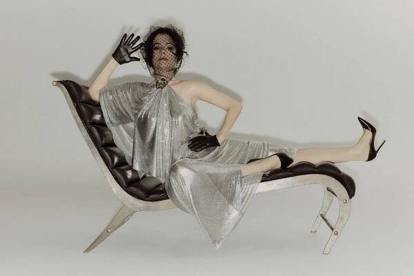 Parker Posey on ‘The White Lotus,’ Victoria’s Accent and Viral Fame