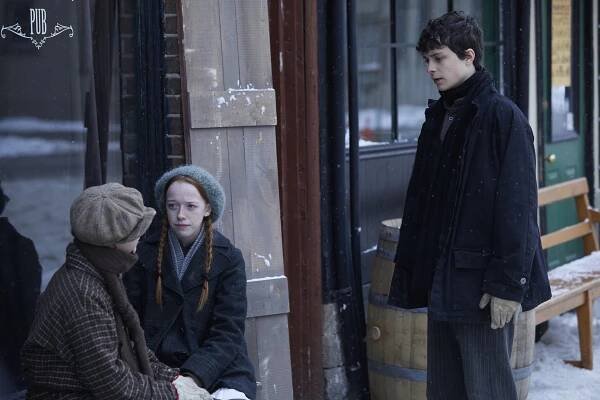 Anne s E na konci - Můj domov je tam, kde jsi ty - Z filmu - Amybeth McNulty, Lucas Jade Zumann