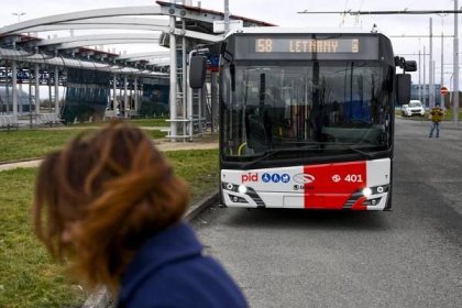 DPP zahájí v únoru plný provoz trolejbusů 58, skončí linka autobusů 140