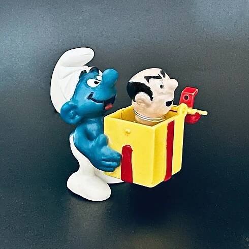 Smurfs Jokey Smurf Box Gargamel Head Vintage Super-Smurf Figure *READ