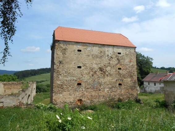 Photos - Tvrz Smrčná - 14.06.2015