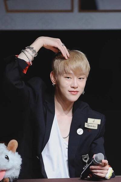 Kwon Hyun-bin - Wikipedia