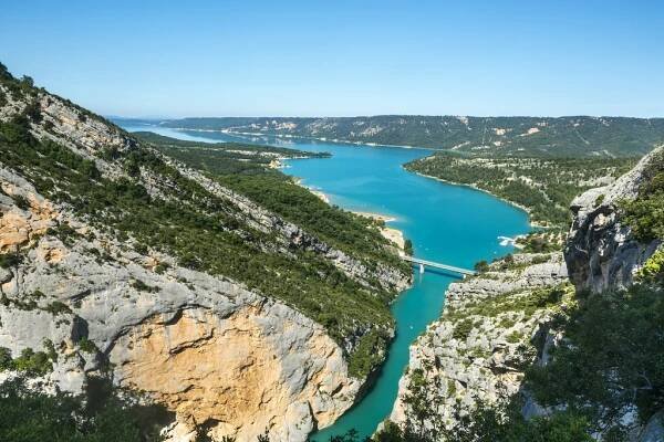 Školní zájezd do jižní Francie - Francouzská riviéra - kaňon Verdon