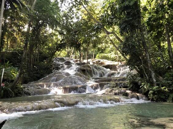 Dunn’s River Falls: 10 Tips for How to Avoid the Crowds