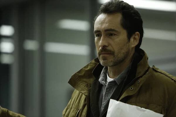 The Bridge - Z filmu - Demián Bichir