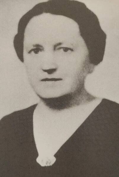 Soubor:Marie Nováková (1897 1942).jpg