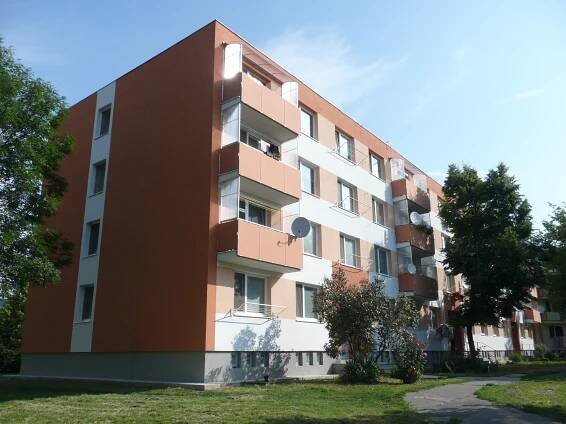 Projekt obnovy bytového domu v Nitre, Ždiarska | AKP DEVELOP