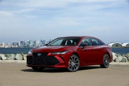 All-new full-size sedan for everyone - 2019 Toyota Avalon - In Wheel Time Car Talk