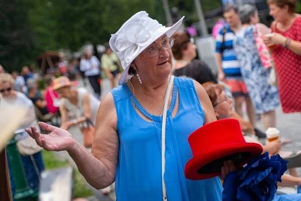 Lenka Kocierzová – dáma v klobouku – Ostravak hnutí občanů