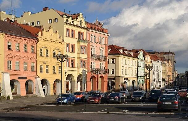 Malé Svatoňovice či Hronov. Navštivte místa, kde bratři Čapkovi trávili dětství