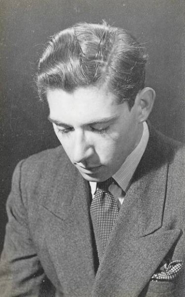 Gallery - Frank Finlay Net