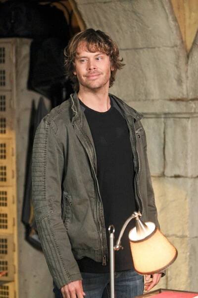 Námořní vyšetřovací služba L. A. - Mezi dvěma liniemi - Z filmu - Eric Christian Olsen