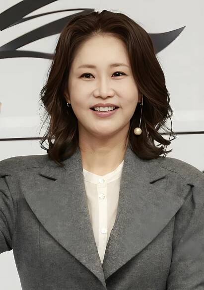 Shin Eun-kyung