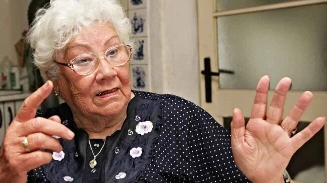 V Panenských Břežanech žije žena, jež pracovala u Heydrichovy rodiny