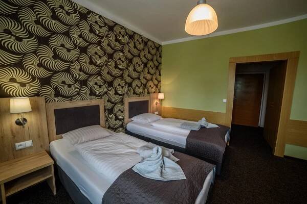 POKOJE | HOTEL ROZVOJ, KLATOVY: UBYTOVÁNÍ KLATOVY
