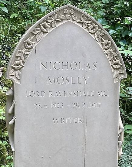 Nicholas Mosley - Wikipedia