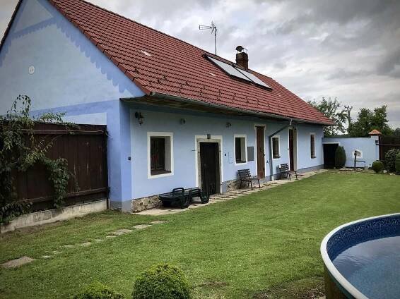 Uzavřený dvůr