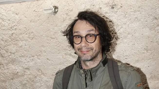 Syn Pavla Lišky je celý táta. Rád dělá „ksichty“ po slavném herci. Díky mamince měl divoké dětství